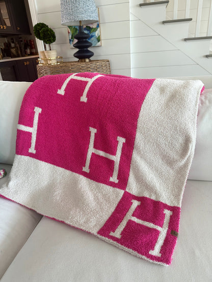 (PREORDER- Closes 11/15) Barbie Pink Luxury H Blanket- Reversible