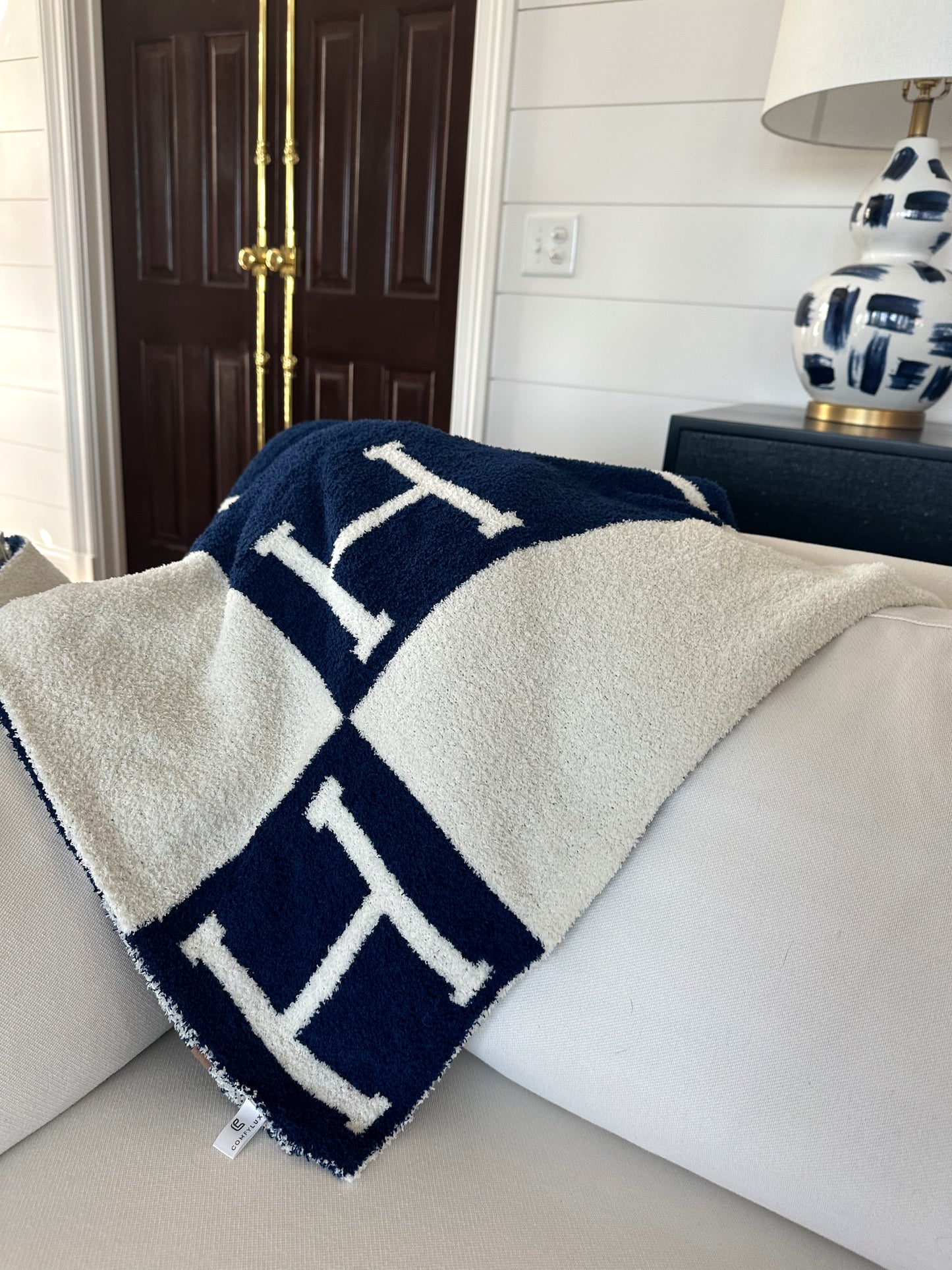 (PREORDER- Closes 11/15) Navy Luxury H Blanket- Reversible